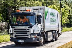 Codzienność "śmieciarza". Wsiedliśmy do śmieciarki i sprawdziliśmy, jak wygląda