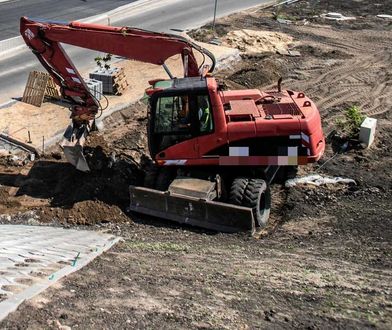 Śmiertelny wypadek w Białymstoku. Koparka przejechała mężczyznę