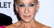 Sarah Jessica Parker w zjawiskowej stylizacji. Coś tu nie zagrało, co z jej biustem?