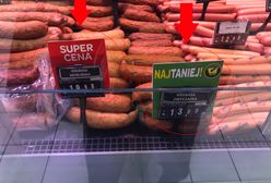 13,80 zł za 1 kg "zwyczajnej". Sprawdziłam, co kryje się w tanich kiełbasach z supermarketów