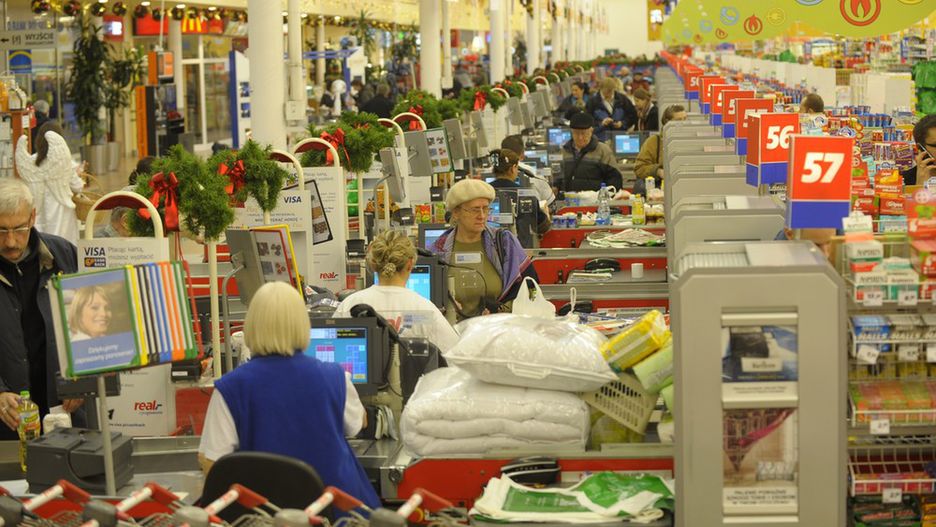 Badania wykazały, że 61 proc. zatrudnionych w handlu już teraz ma wypływ na grafik pracy w niedziele i może go dostosować do swoich potrzeb