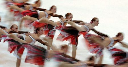 Koreański trener kadry łyżwiarek USA oskarżony o przemoc
