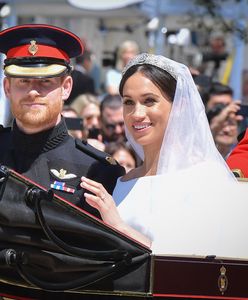 Urocze zdjęcia Meghan i Harry'ego ze ślubu. Ekspert ocenił ich mowę ciała