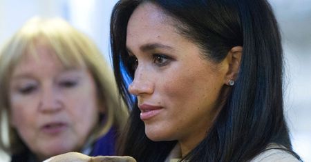 Królowa ma dość. Meghan ma zniknąć z pałacu