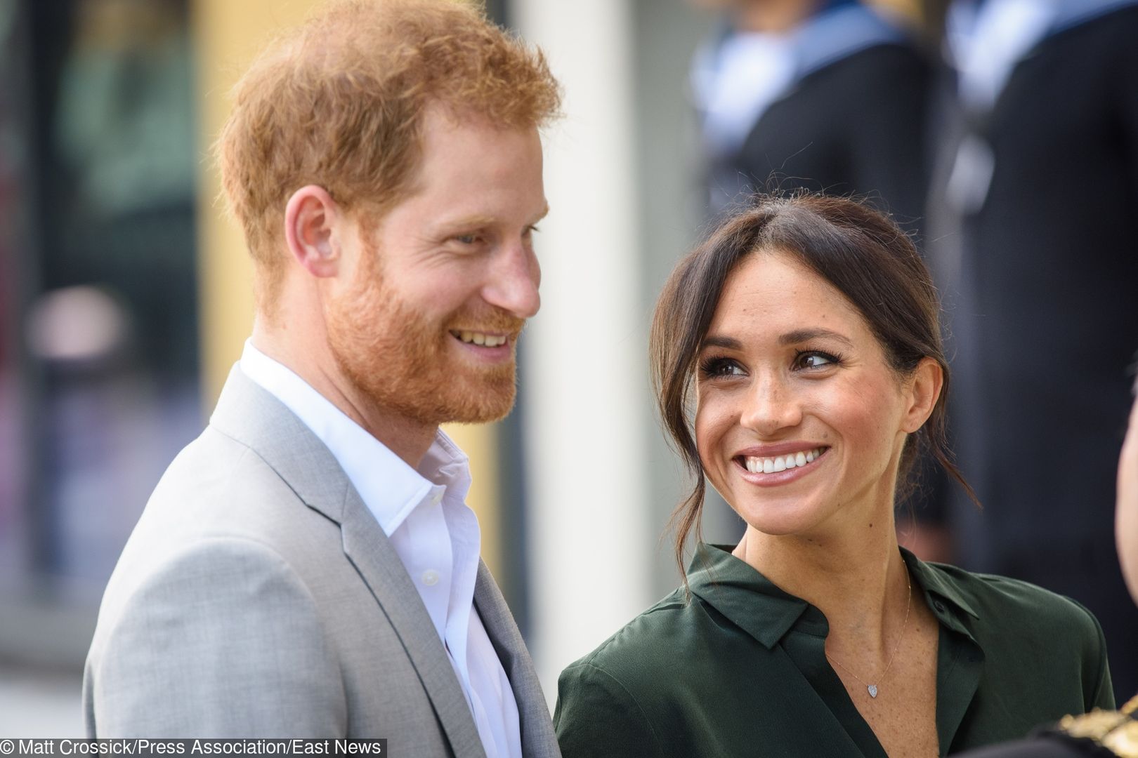 Meghan i Harry podbijają serca Brytyjczyków