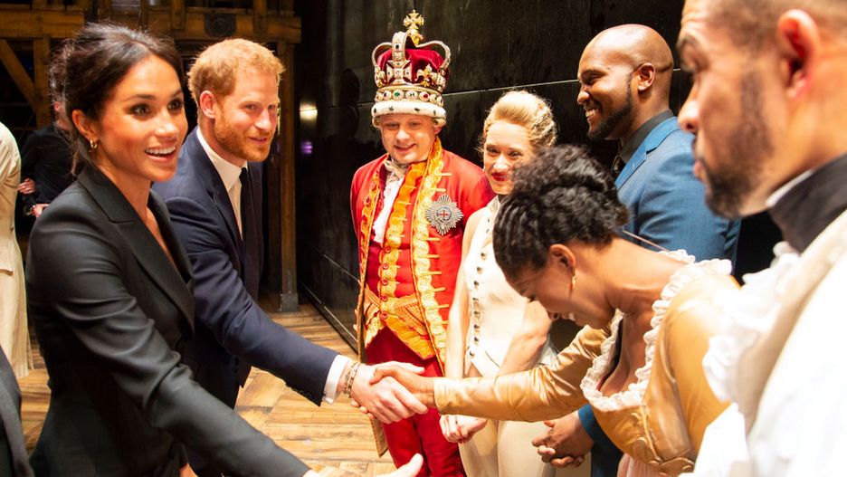 Meghan Markle ma czas do Wielkanocy, żeby wykazać się jako patronka National Theatre