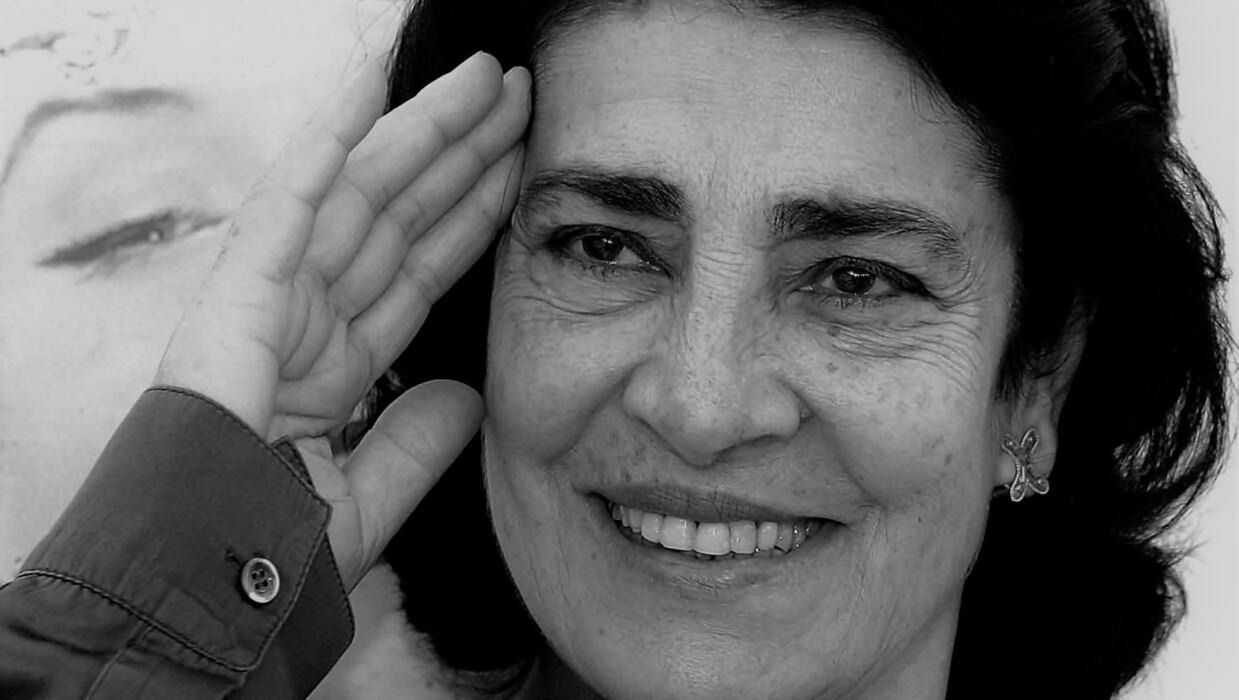 <p>epa000458300 Greek director movie and actress, Irene Papas, poses for a photo after the press conference of her new film &#8220;Ecuba&#8221;, during the Taormina FilmFest in Taormina, Sicily, on Thursday 16 June 2005.  EPA/CLAUDIO ONORATI</p>