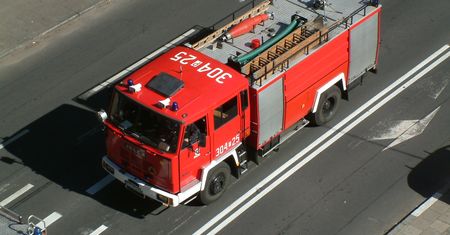 Zakup używanego wozu strażackiego to początek kosztów. Posłowie pytają o zasadność dużych wydatków