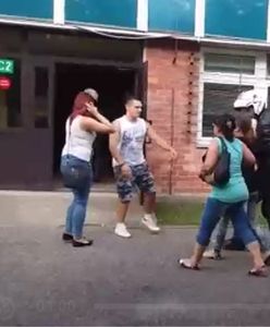 Policjanci eskortowali ciężarną ponad 40 km