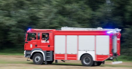 Dąbrowa Zielona. Wybuch gazu w domu jednorodzinnym. 3 osoby zostały ranne