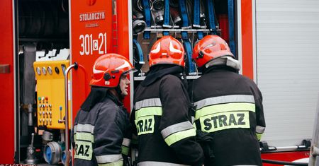 Wybuch hulajnogi elektrycznej w Poznaniu. Z okien wyleciały szyby
