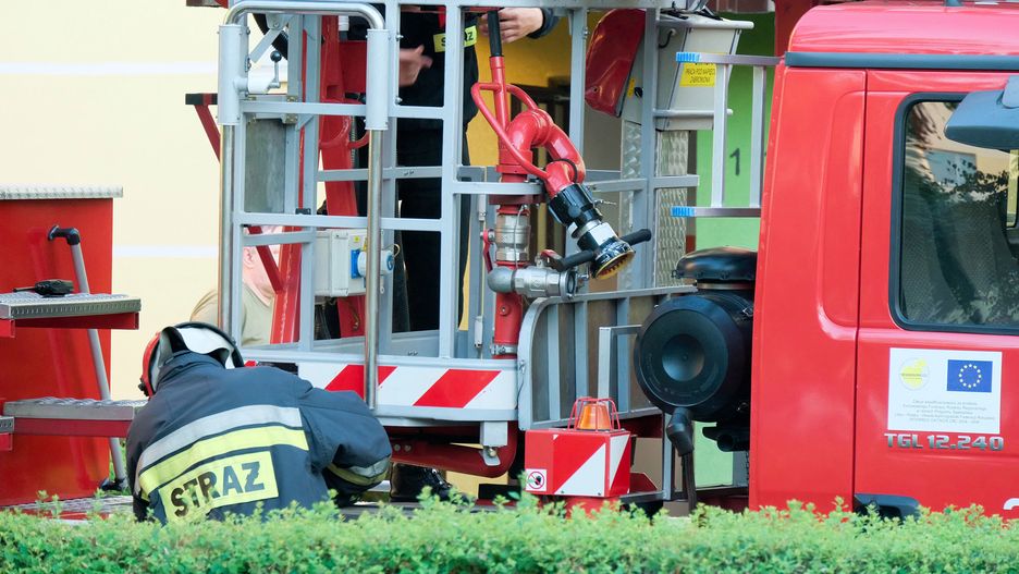 Ewakuowano kilkaset osób