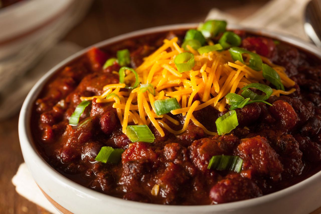 Chili con carne - meksykański klasyk. Jednogarnkowe danie idealne na chłody
