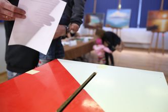 Wybory parlamentarne 2019. Zasady głosowania poza miejscem zamieszkania oraz za granicą