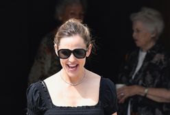 Jennifer Garner skrywa zaokrągloną figurę pod sukienkami. Nie uszło to uwadze paparazzi