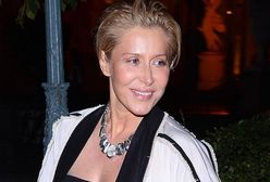 Katarzyna Warnke zaklina rzeczywistość. Stroi się na wyjścia do "restauracji"