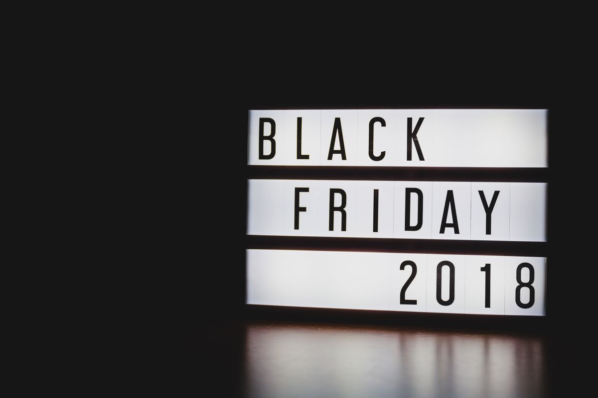 Black Friday: Poznaj najczęstsze sztuczki sprzedawców i nie daj się nabrać na "super promocje"