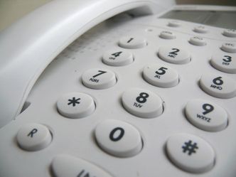 UKE: Liczba przeniesionych numerów telefonów stacjonar. to 64,59 tys. w I kw.