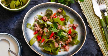 Tagliatelle z tuńczykiem i serem pleśniowym