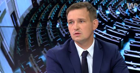 Michał Jaros pożegna się z Nowoczesną? Polityk dementuje plotki
