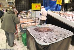 Żywe karpie znikają z kolejnych sieci supermarketów. Ale Kaufland i Carrefour mówią "nie" ekologom