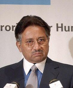 Prezydent Pakistanu rozważa stan wyjątkowy?