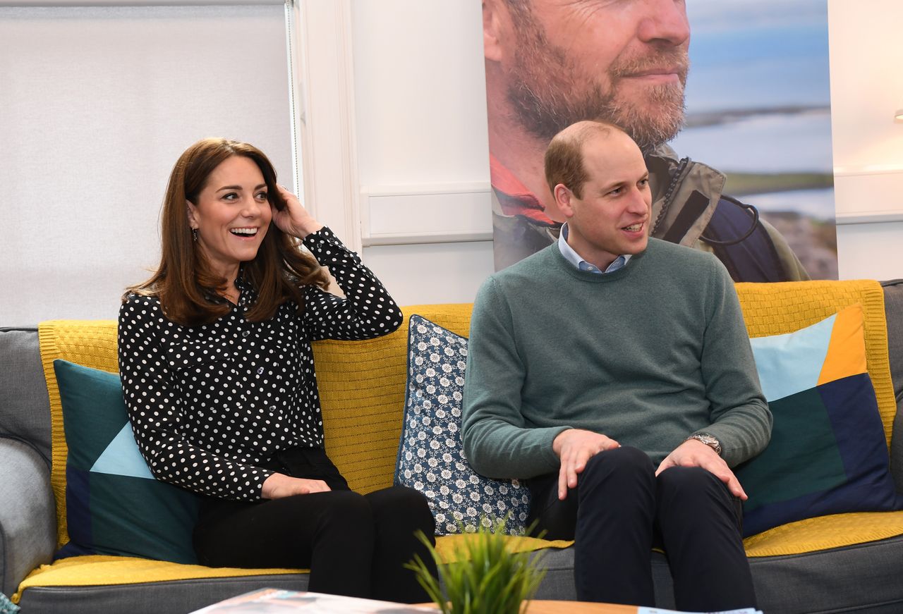 Kate i William poszli na oficjalne spotkanie. Zdjęcie ich filiżanek z herbatą poruszyło internautów