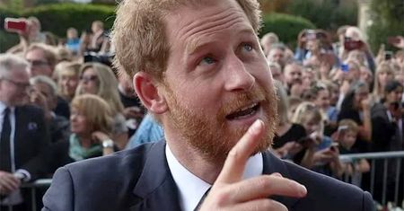 Byli pracownicy firmy księcia Harry'ego podsumowali jego pracę. Oj, nie jest różowo. "To dla nas czarny PR"