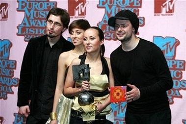 Zespół Sistars w 20 lokalnych stacjach MTV w Europie
