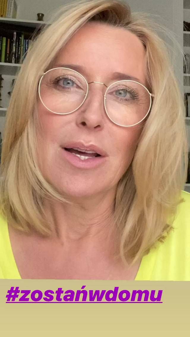 Agata Młynarska w blond włosach
