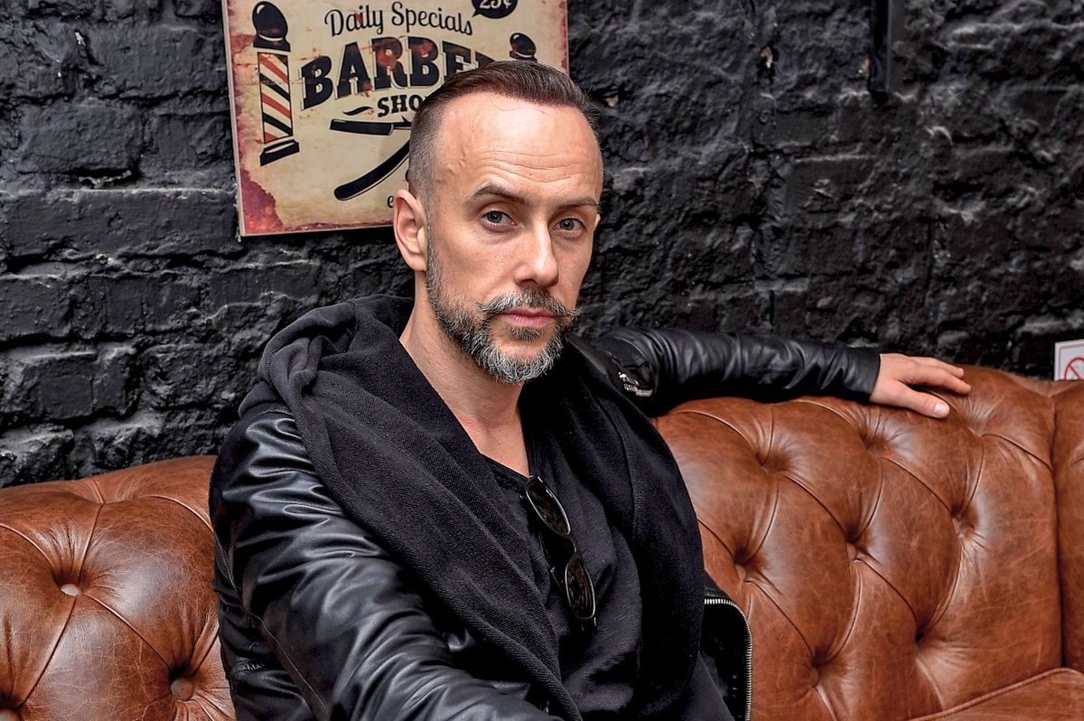 Nergal pokazał swoją rodzinę. Pochwalił się zdjęciem z mamą i tatą