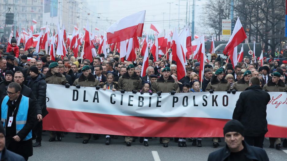 W "Biało-czerwonym marszu" uczestniczyło 250 tys. osób