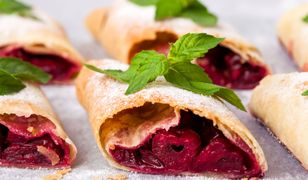 Strudel wiśniowy z ciasta filo