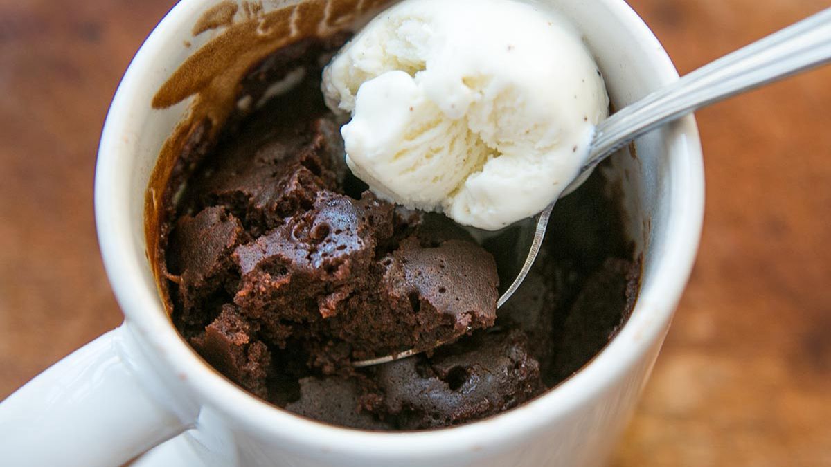 Przepis na ciasto czekoladowe. Niezwykle szybkie w przygotowaniu