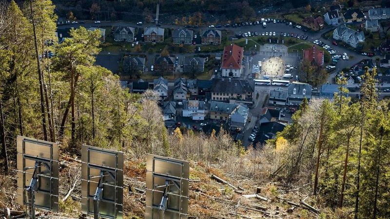 Mieszkańcy norweskiego miasteczka Rjukan od zawsze cierpieli na brak światła. Zmieniło się to w 2013 r.