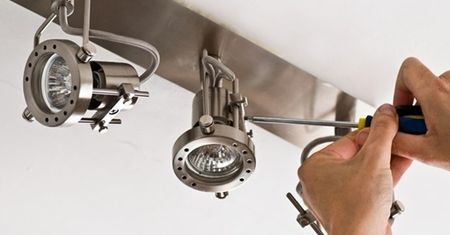 Bezpieczna instalacja elektryczna. Na co zwrócić uwagę?