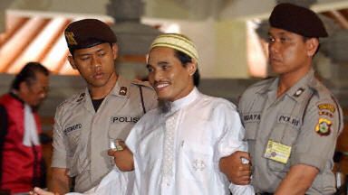 Amrozi bin Nurhasyim po ogłoszeniu wyroku