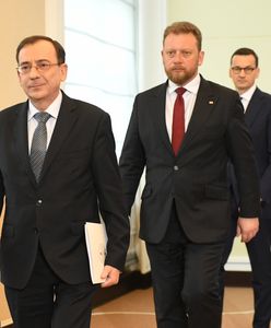 Konferencja Morawieckiego i ministrów: Szumowskiego, Kamińskiego, Gowina oraz Piontkowskiego