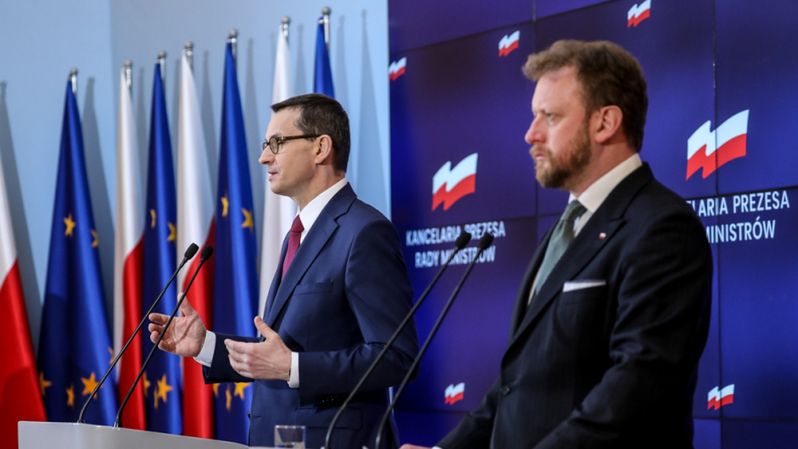 KPRM ogłasza przetarg na publikację kondolencji i nekrologów. Chodzi o koronawirusa?