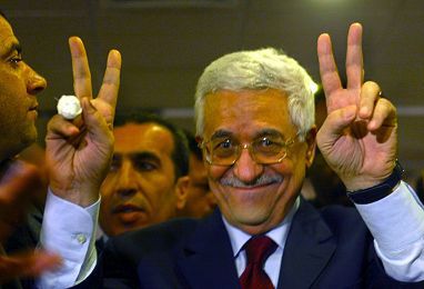 Abbas otrzymał 62,3% głosów