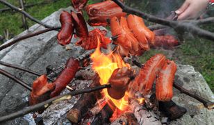 Smakołyki z ogniska. Pyszna konkurencja dla grilla