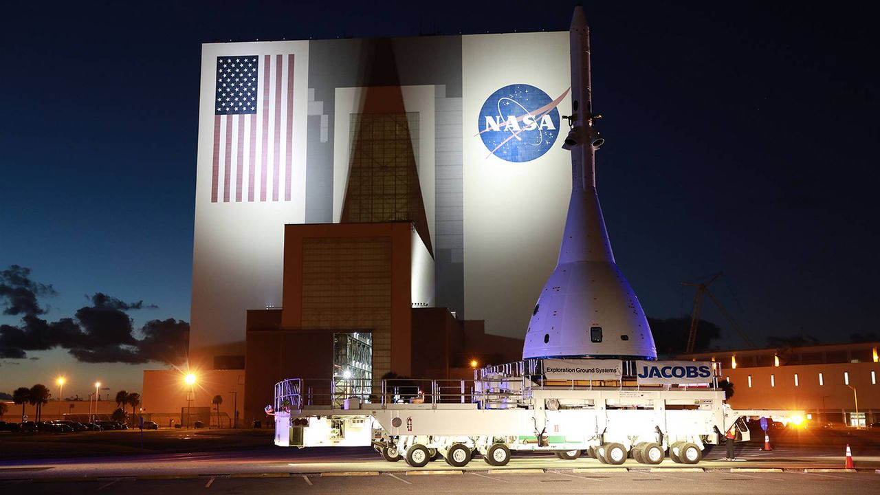SpaceX i Blue Origin wśród zwycięzców kontraktów technologicznych NASA