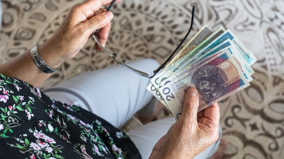 Oszust chciał zabrać seniorkom oszczędności ich życia
