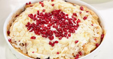 Ciasto z serkiem mascarpone i dżemem z czarnej porzeczki