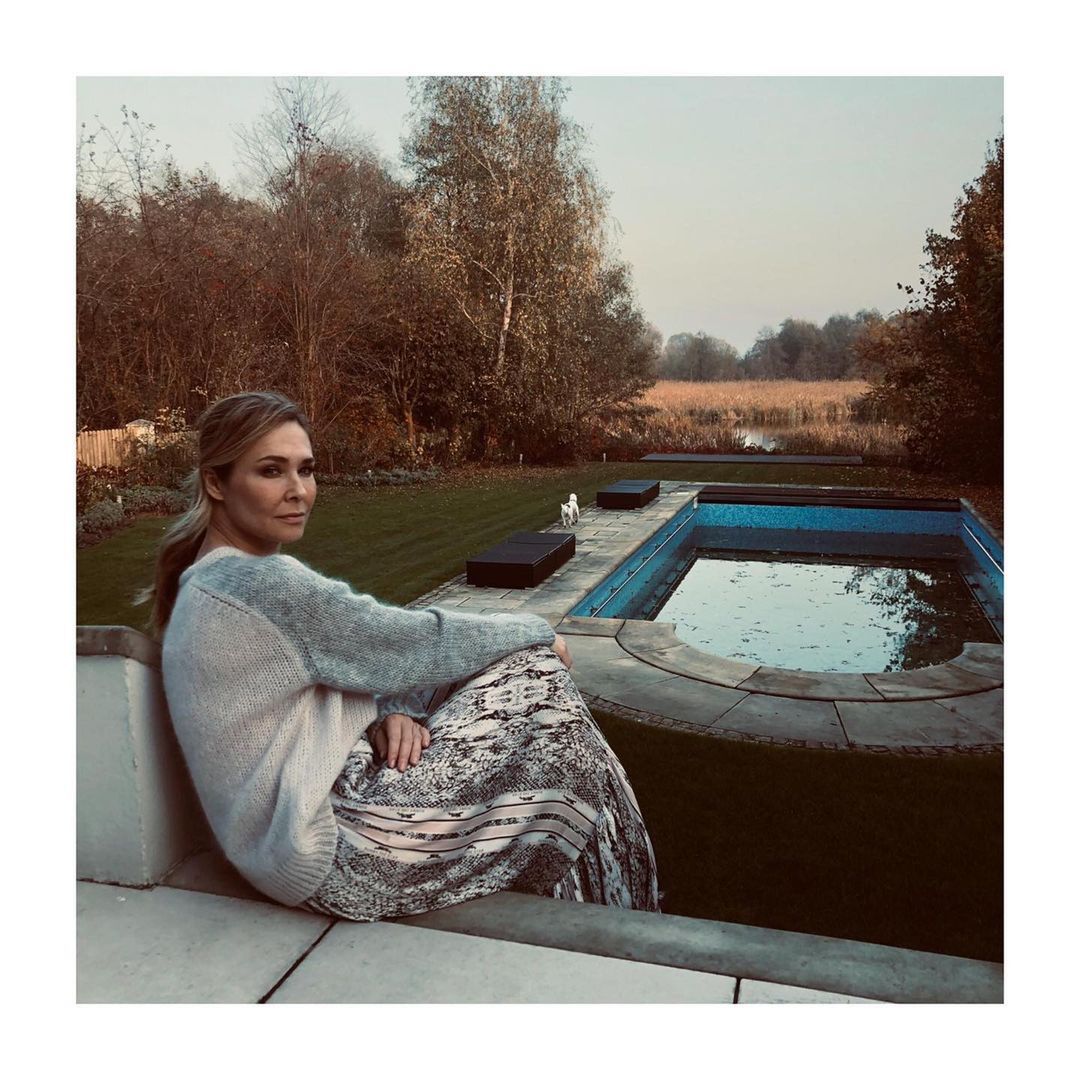 Dorota Naruszewicz ma w ogrodzie basen