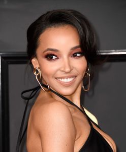 Tinashe przesadziła? Ścisnęła biust do granic możliwości