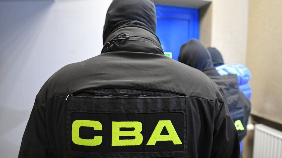 Według byłego oficera CBA, w sprawie Mariana Banasia zawiodły zarówno ABW jak i Centralne Biuro Antykorupcyjne