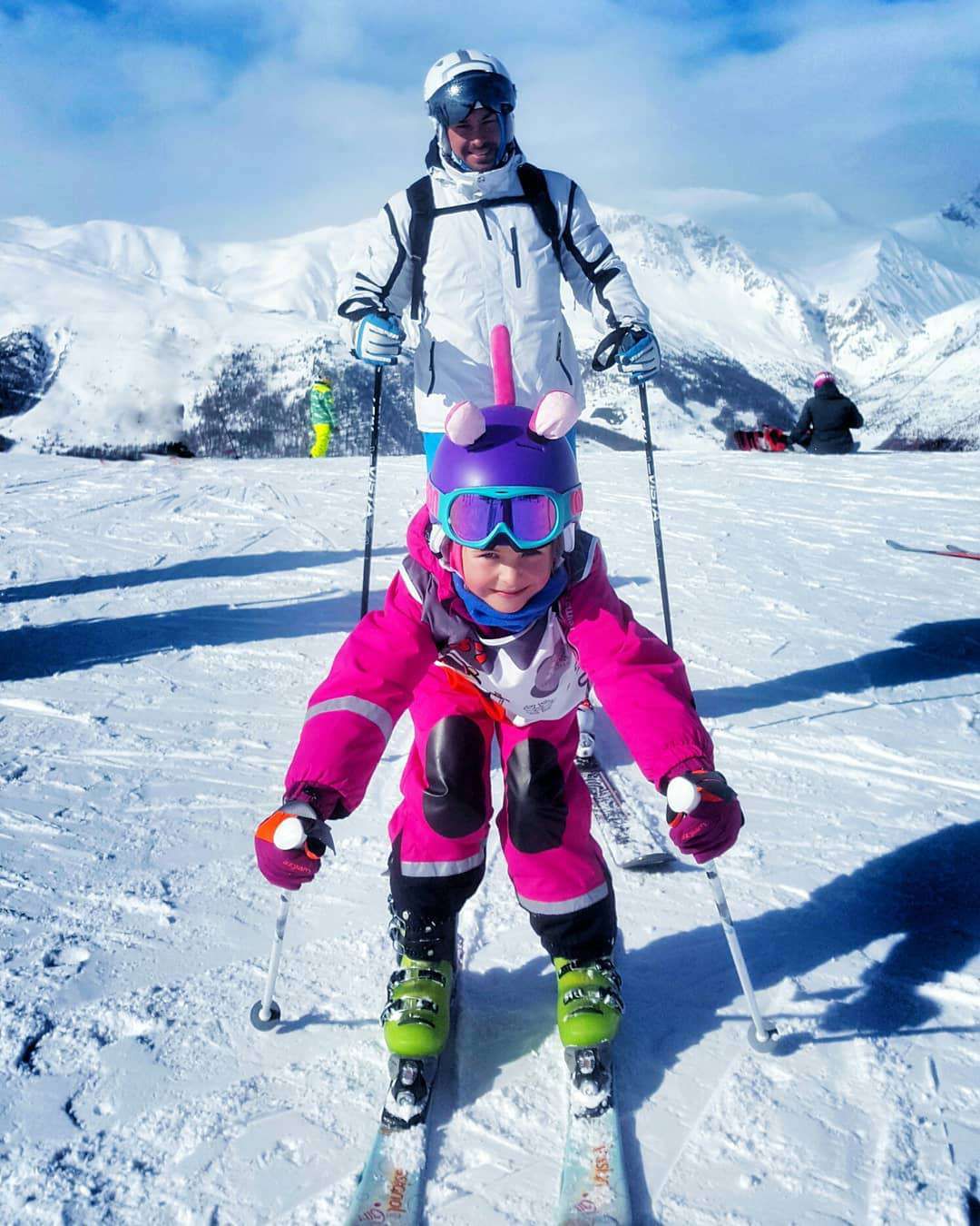 Katarzyna Skrzynecka z córka i mężem w Livigno
