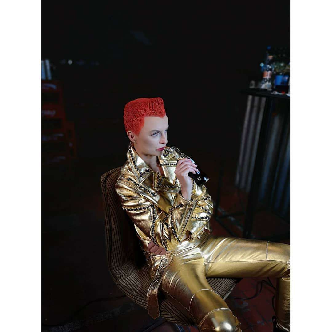 Kasia Sokołowska w czerwonych włosach