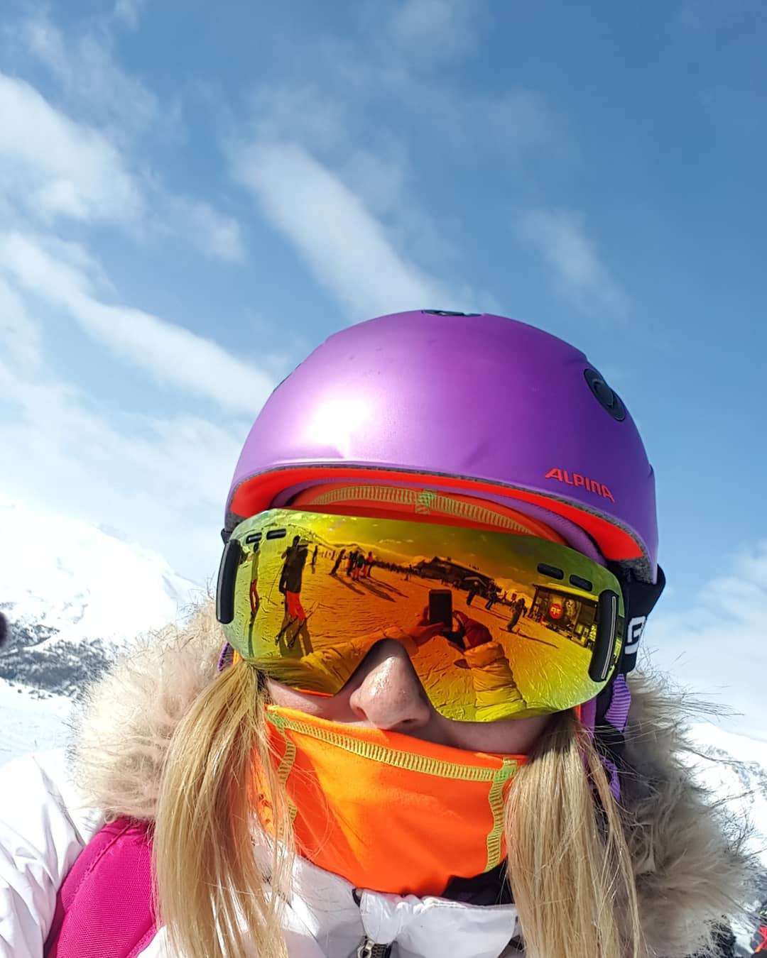Katarzyna Skrzynecka z córka i mężem w Livigno